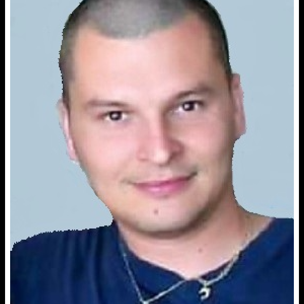 Adrián Poliak
