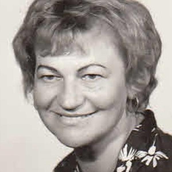 Estera Gondášová