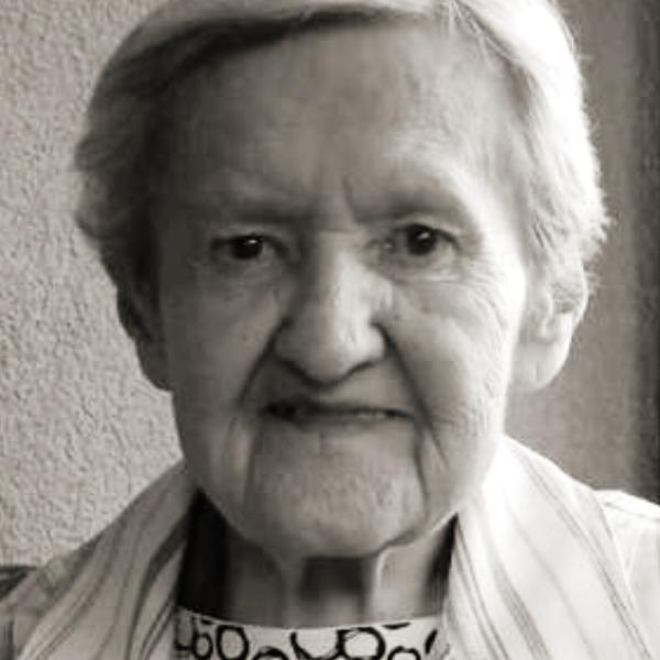 Viera Miřetinská