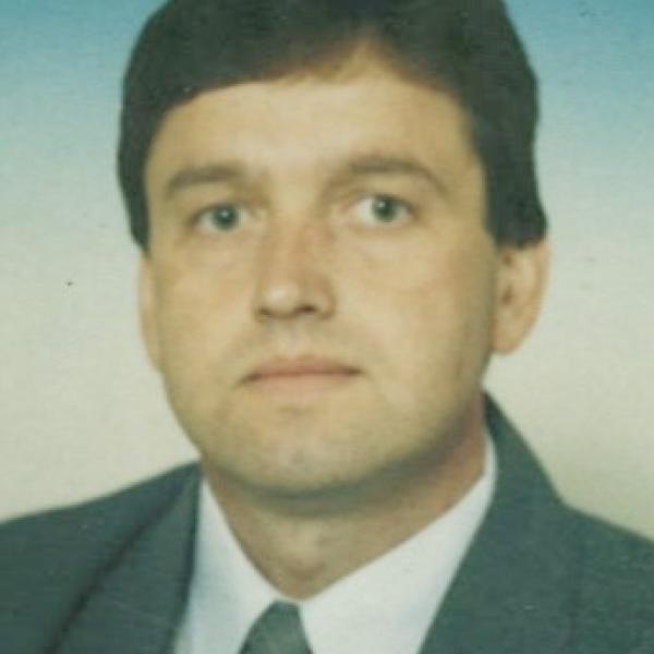Štefan Bednár